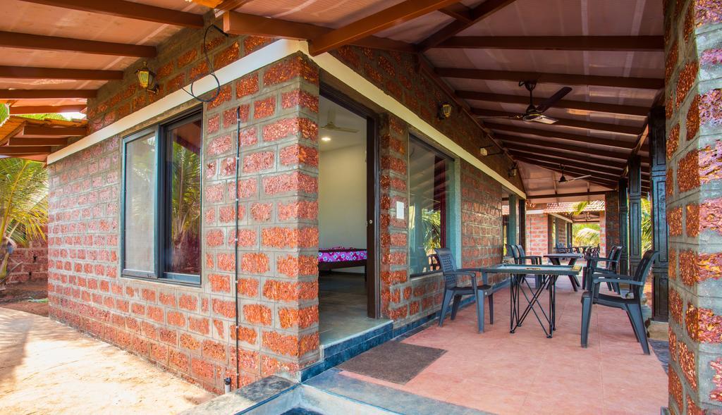 Beachfront Villas กันปาตีปุเล ภายนอก รูปภาพ